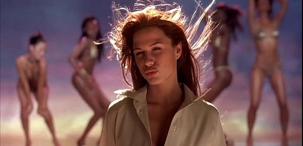  Rhona Mitra loop from Ali G Indahouse (Freak Me)